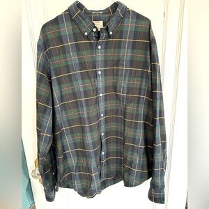 🔵 4 for $30 J. Crew slim button down long sleeve Men’s shirt